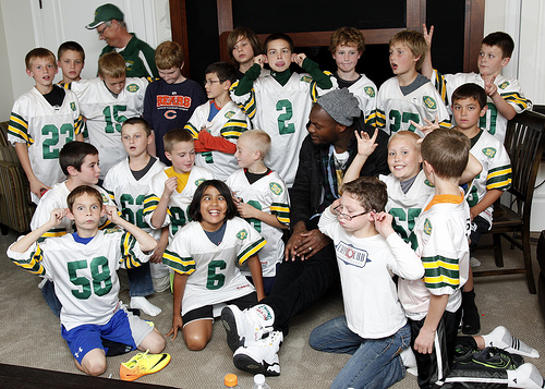 93lbs AFC-Gold Golden Eagles Team Photo - 2013 93lbs AFC-Gold Golden Eagles Team Photo - 2013